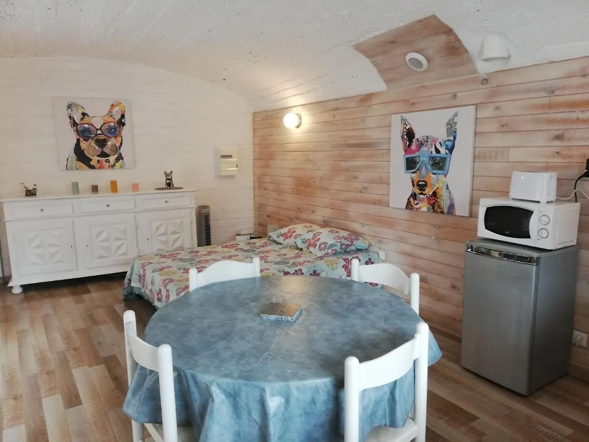 41 Rue De La Roche Apartment Auzat-la-Combelle
