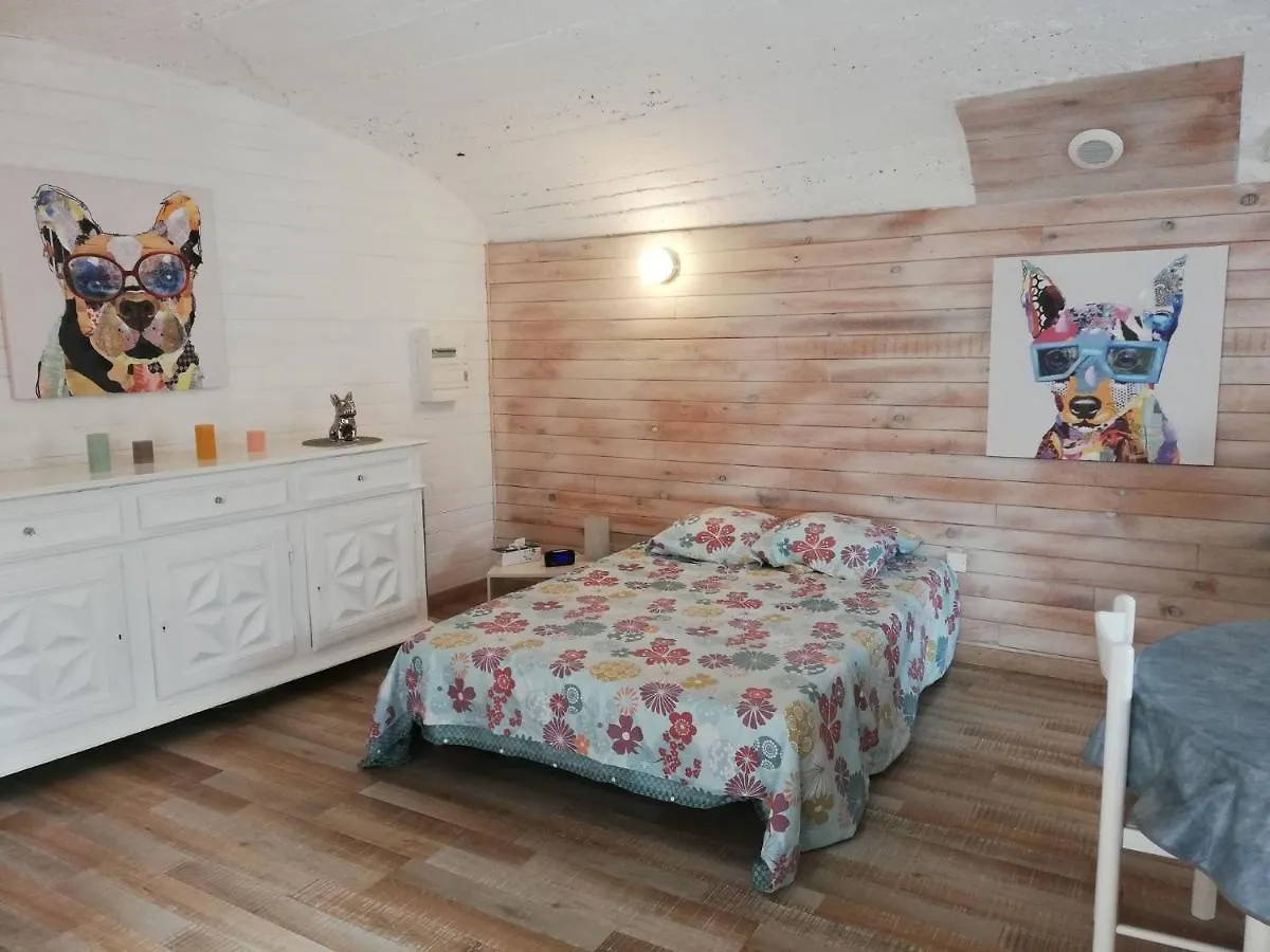 41 Rue De La Roche Apartment Auzat-la-Combelle France